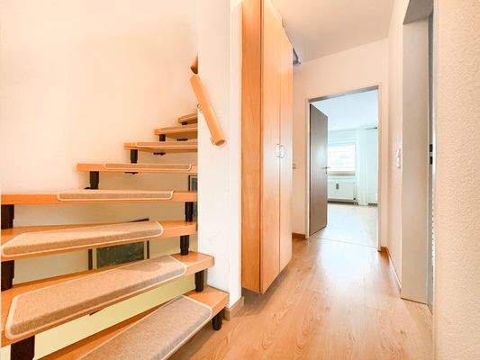 Treppe zum Dachgeschoss