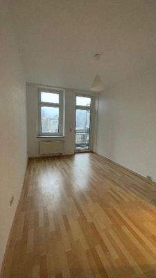 Schlafzimmer mit Balkon