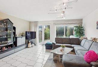 Wohnraum mit Terrassenzugang