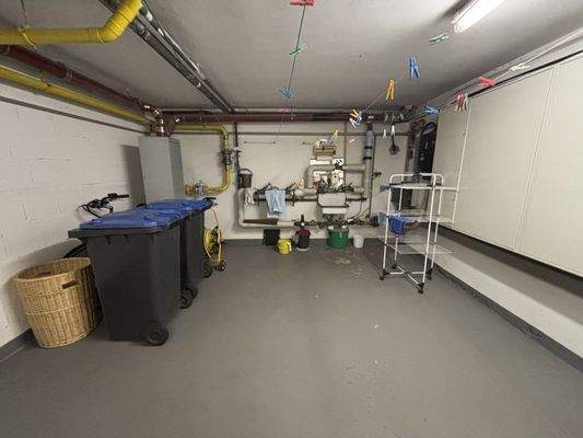 Hauswirtschaftsraum u. Trockenraum