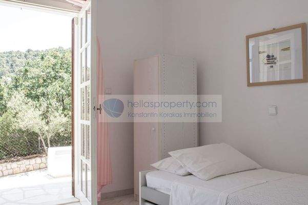 145d7020-3e17-4c30-87f4-0949a16687d5