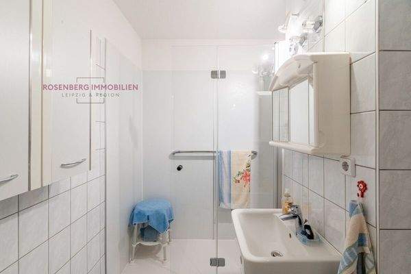 Immobilie in Leipzig/Lindenau zu verkaufen_Badezim