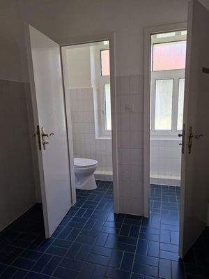 Toiletten Damen und Herren