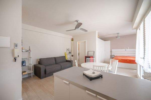 Tecnocasa Bardolino 0021.JPG