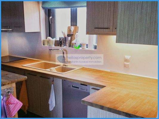 fe5d9bf176ef4c26bbfe16d4fa9d76ea-original