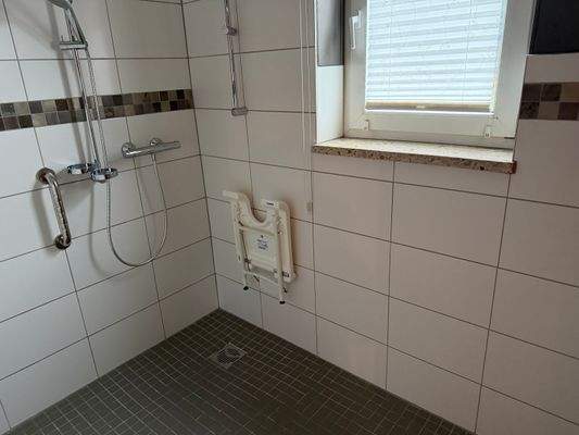 Barrierefreies Duschbad ELW