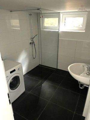  Haus 1 Duschbad Souterrain