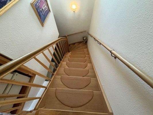 Treppe zum beheizten Keller