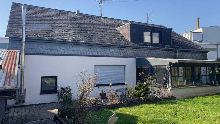 Rückseite Haus Garten1.JPG