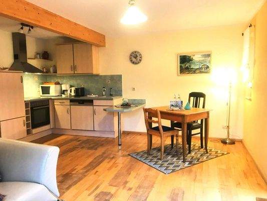 WE 2 Blick in Küche/Essen