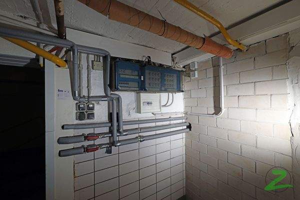 Elektro- und Wasserinstallation Keller