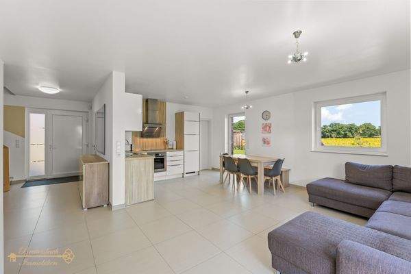 Küche & Essbereich Haupthaus