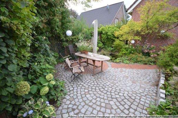 16 Gemeinschaftsgarten