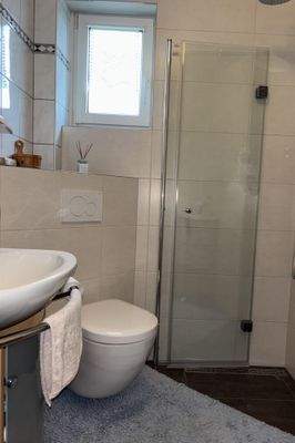 kompaktes Duschbad EG