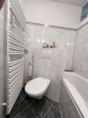 modernisiertes Badezimmer