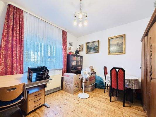 Einheit Erdgeschoss Büro/ Gäste-/ Kinderzimmer