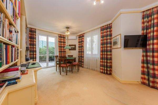 fe9f9922-df9e-4209-931b-dca21fb64e56