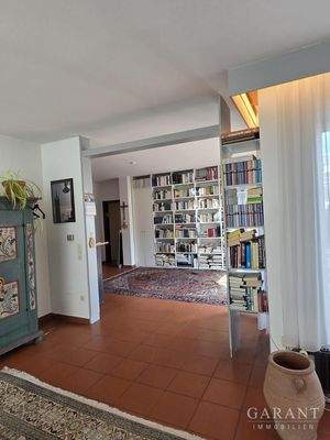 Wohn- Ess- Bibliothekbereich