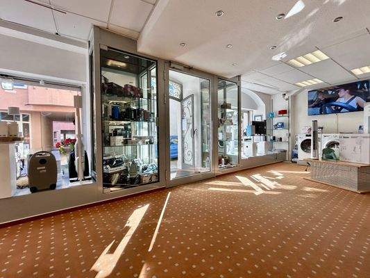 Erdgeschoss: Gewerbefläche