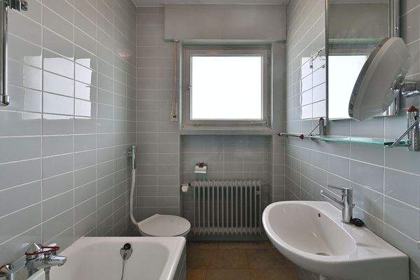 Badezimmer Untergeschoß