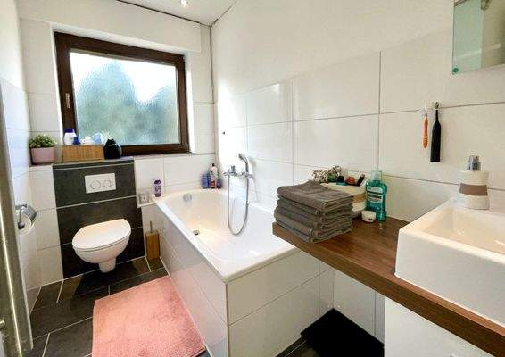 Wannenbad im Dachgeschoss