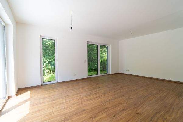 Wohnbereich EG (2).jpg