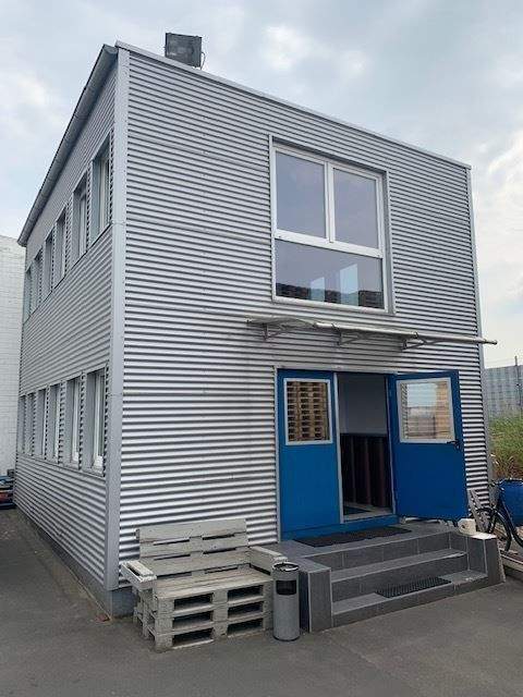 Hürth , Rheinl Halle, Hürth , Rheinl Hallenfläche