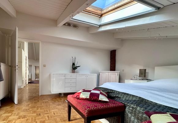 Schlafzimmer 2 Loft.jpg