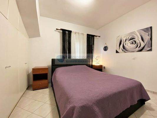 bbd071fac4f4494c92a94ac971be9baa-original