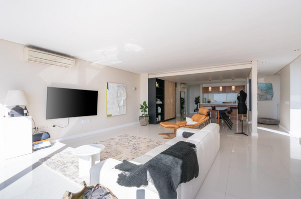 Bildschirmfoto 2025-05-23 um 09.25.53.png