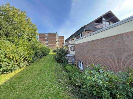 Garten und Rückansicht