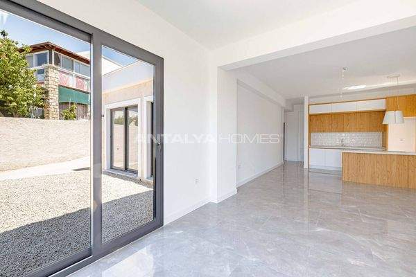 Single-Story Villas near the Beach in Bodrum Kadıkalesi