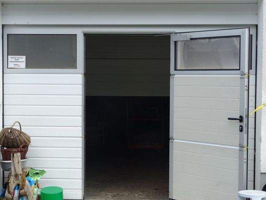 2 Rolltore für Nachtanlieferung