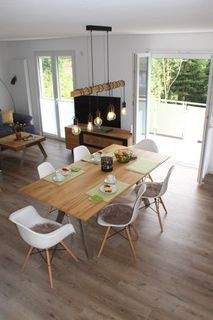 Wohn-Essbereich 2.jpeg