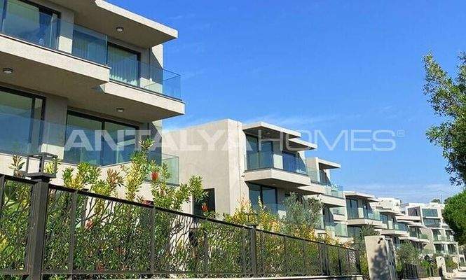 Apartments with Direct Access to the Beach in Bodrum