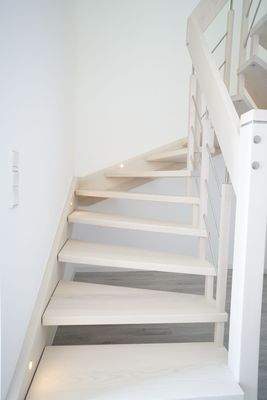 Treppe mit LED-Einbauspots | OG