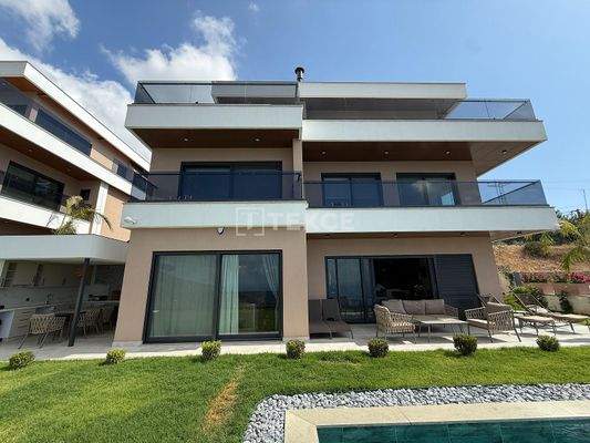 Sea-View Villa with Smart Home System in Alanya