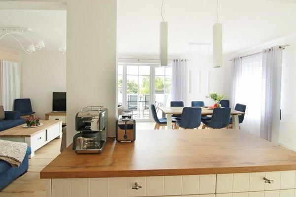 Haus-Sorgenfrei--Ferienwohnung-7-Küche-EG--(3)