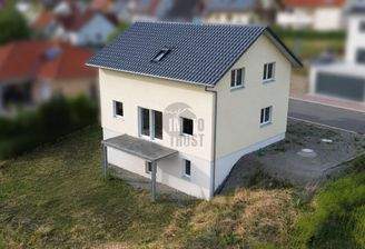 Haus von hinten