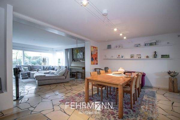 Wohn- und Esszimmer-01