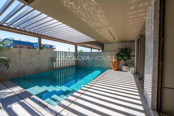 Detached Houses with Gardens and Pools in Kundu Antalya