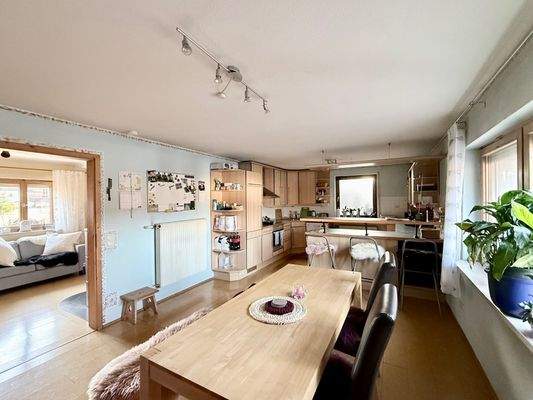 Gemütliche große Wohnküche