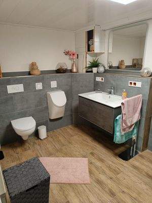 Badezimmer Kellergeschoss