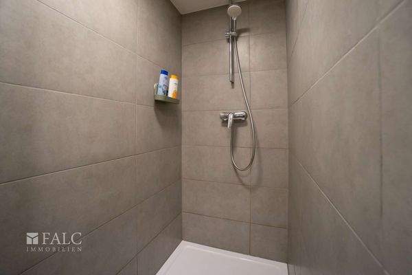 Badezimmer 1-Dusche- WE 3