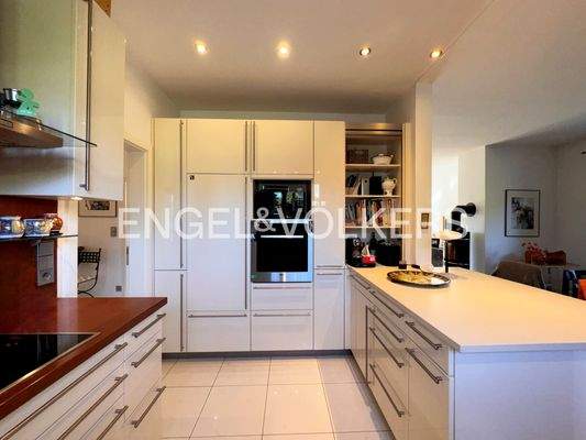 Offene Küche mit Esstheke