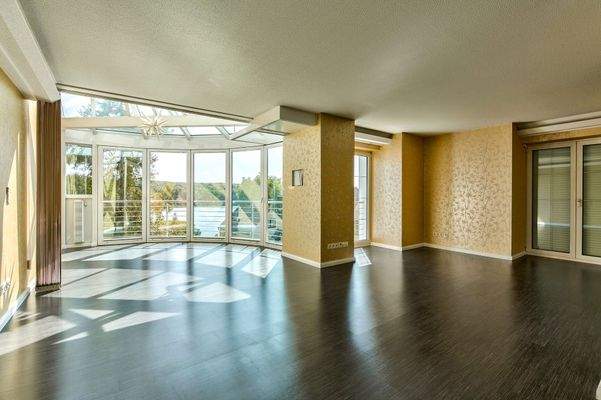 Wohnzimmer mit  Seeblick