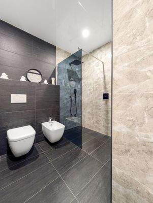 Haus 2 Badezimmer - Werz Immobilien