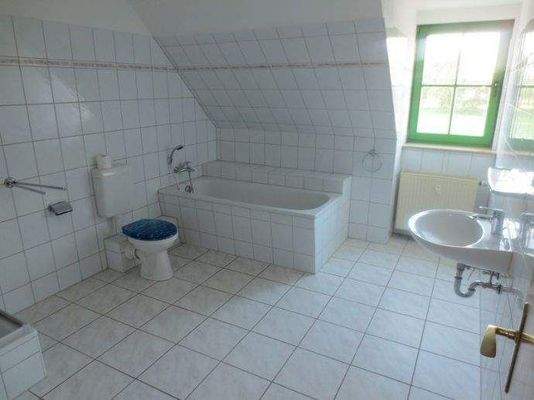 Badezimmer im OG