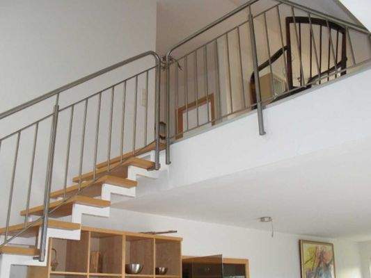 Aufstieg zur Galerie