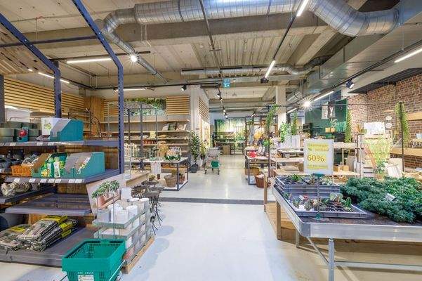 Verkaufsfläche Innen 7